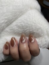 ジョリ チュン(JOLIE TRUONG)/