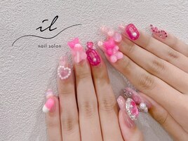 ピンク×ゴテゴテパーツネイル
