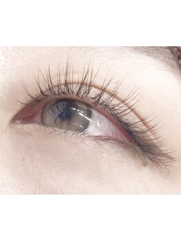 ボリュームのある目元にしたい