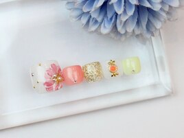 2色使いのお花がポイント♪