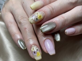アドレーション(Adoration)の写真/個室施術サロン◎シンプル～アートで指先を楽しむ♪30代以降の大人女性に人気◆2回目以降もクーポン多数！
