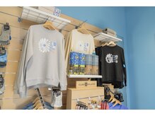 クラブピラティス 辻堂(CLUB PILATES)の雰囲気（ウェアや専用ソックスも豊富にご用意しております♪）