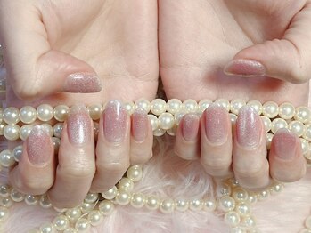 月猫/大人かわいいマグネットネイル