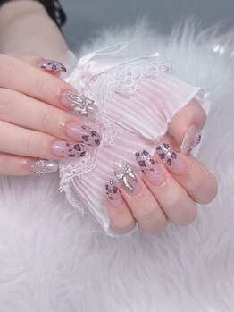 グロー ネイル(Glow Nail)/