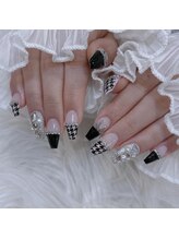 リンドネイル バイ モカ アンド ララ(Lind nail by moca and LaLa)/千鳥柄ネイル