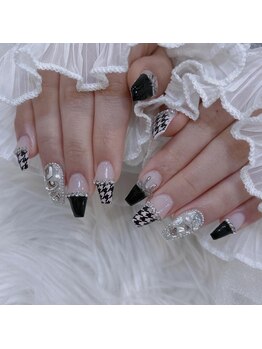リンドネイル バイ モカ アンド ララ(Lind nail by moca and LaLa)/千鳥柄ネイル