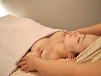 カルマンド スパ(Calmando Spa)/＊深層アロマリンパマッサージ＊