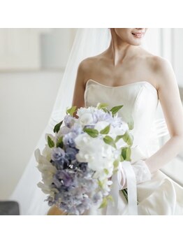 ハリーナ(HARI-NA)の写真/結婚式や前撮りを控えている方に♪背中～二の腕・小顔まで徹底的にキレイに!!自分史上最高のキレイな自分に
