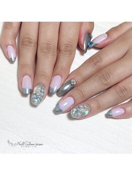 イリゼ(iriser)/ハンド ミラーネイル