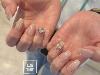 ラティエ(Latier)/肌なじみいいマグネット♪