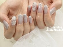 サンネイルズ(sun nails)/2本アートオプションラメ追加