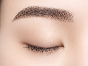 シフ(Sif)の写真/【駅チカ×通いやすい価格】印象の8割は眉毛で決まる！似合わせ眉で好印象へ◎[メンズアイブロウ¥5,500]