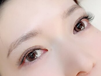 ラッシュラッシュ イオンタウン防府(LashRush)の写真/最新LEDマツエクで抜群キープ力☆形が崩れる、まつ毛がバラつく方にも◎LEDグルーなので1.5~2ヶ月長持ち♪