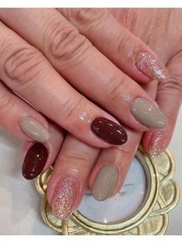 １色追加毎+110円でできます♪