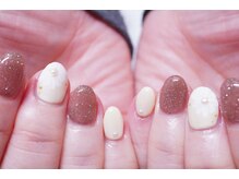 プチリリィ(Petit Lily)/やっぱりキラキラネイルが好き！