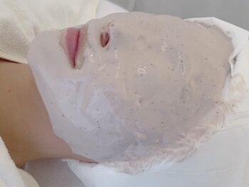 ミエル 神戸店(Miel)/モデリングパックで毛穴引き締め