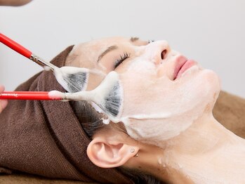 フェイスドット 吉祥寺(face.)/首/デコルテまでしっかりケア