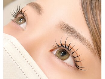 リアイズ 五日市店(R:eyes)の写真/【五日市駅徒歩1分】つけ放題メニューご用意!自まつ毛が少ない方も負担をかけずにパッチリ魅力的な目元へ☆