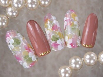 ナナズネイル 西小倉店(NANA's Nail)/フラワー