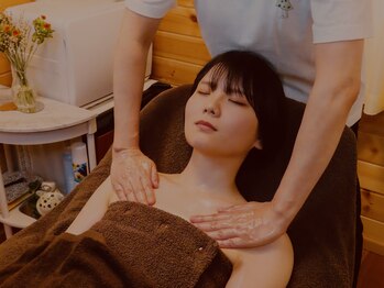 サロンシュシュ/極上ヘッドスパ+マッサージ