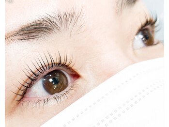 モダンクラフトビューティ 新田東店/ラッシュリフト