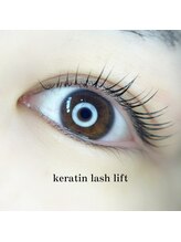 フォーヴリュンヌ(FOVLUNE)/ラッシュリフト