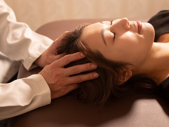 整体院ヒカリノキュウジツ 鹿沼店/頭蓋の調整