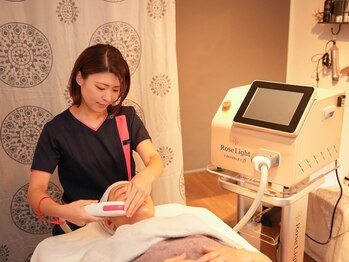 クレール 新松戸(Claire)の写真/ハリ・なめらかさ・明るさ際立つ「小顔」へ!最新エイジング理論の真皮深層育成でかつてない小顔を新松戸で