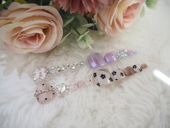 ユニティネイル(Unity nail)の写真/【足元からおしゃれを】カラー/アートも自由に相談OK◎シンプル~華やかまでお客様に似合うデザインをご提案