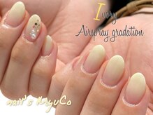 ネイルズミューコ(nail's MyuCo)/エアブラシグラデーション