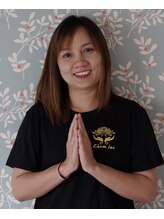 コムローイ ウィ