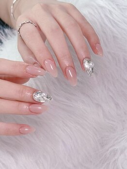 グロー ネイル(Glow Nail)/