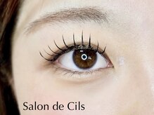 サロン ド シル(Salon de Cils)