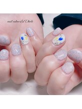 ラドール(La Dhole)/チューリップネイル