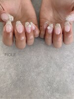 nail salon FIOLE【フィオル】