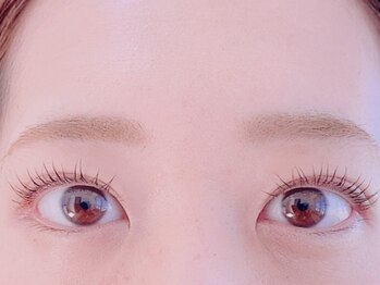 グラニーエム(Grnny.M)の写真/大好評の最新メニュー導入店☆【新技法☆新潟希少のまつ毛パーマ】をご体感◎上向きのカールで愛されeye♪