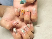 シルニー リム(Silny rim)/アシンメトリーニュアンスネイル