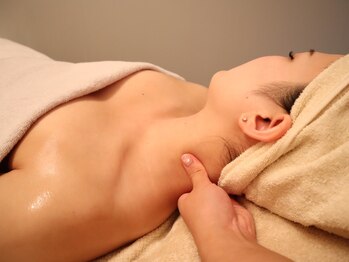 カルマンド スパ(Calmando Spa)/＊深層アロマリンパマッサージ＊