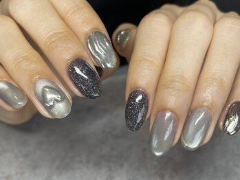 ロナネイル(RONA NAILS)/
