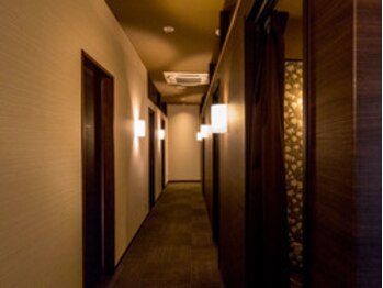 ムー 西淀川野里店(MUU)/個室が並ぶ贅沢なサロン