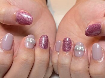 メイヴン(Maven)/ミラーアートネイル