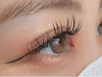 ウリム(uli'm)の写真/【カール大好きさん向け★CCカールも入荷】どんな自まつ毛にも対応出来るようさらに持ちが良くなりました♪