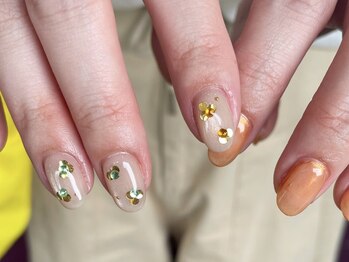 スュド(sud.)の写真/【丸爪/チビ爪さんも◎】ショートネイルならではの最旬design×メイクや雰囲気に合わせた絶妙color＊