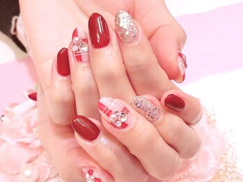 トリーシア(Nail & Beauty Salon Tri-xia)の写真/[初回オフ無料☆ご新規様フリーアート10本¥7000]流行りのデザインを通いやすいお値段で！細かいアートOK◎