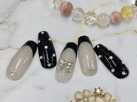 黒フレンチドットリボンネイル