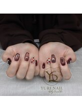 ユリナリタ(YuRi Narita)/