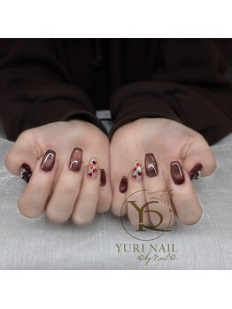 ユリナリタ(YuRi Narita)/