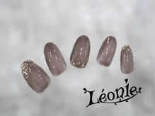 レオニー(Leonie)/ラメがけネイル