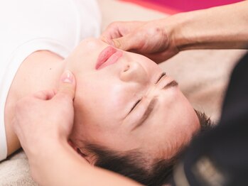 アン(an.)/ヘッドスパ+首こりケア