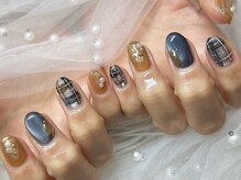 ワンハンドレッドプラス(100+)/秋チェックネイル